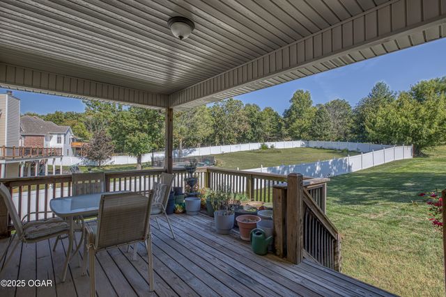 2412 Windrose Lane, Joplin, MO 64804