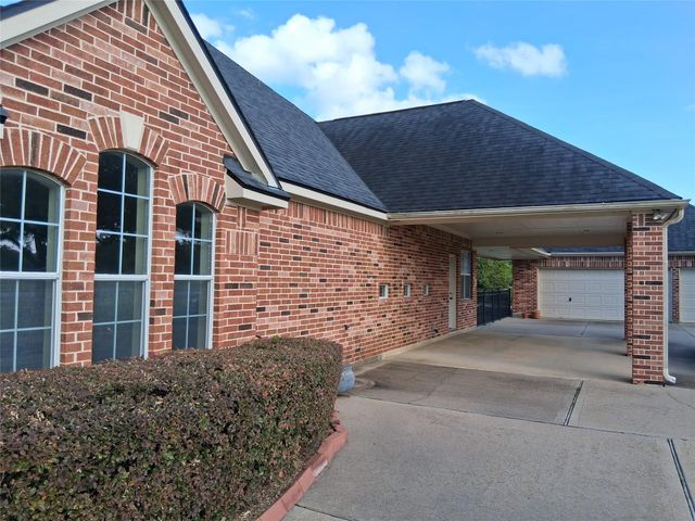 2519 Sandy Point Drive, Richmond, TX 77406