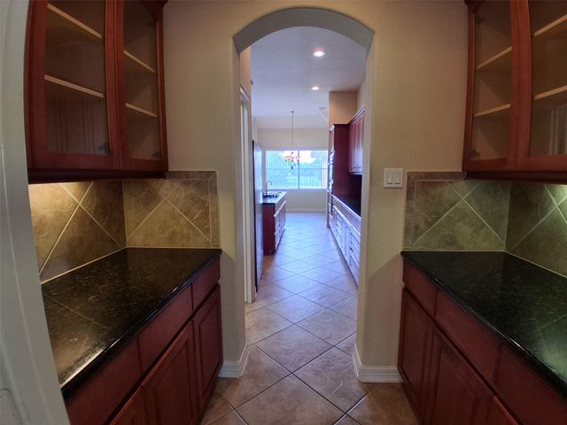 2519 Sandy Point Drive, Richmond, TX 77406