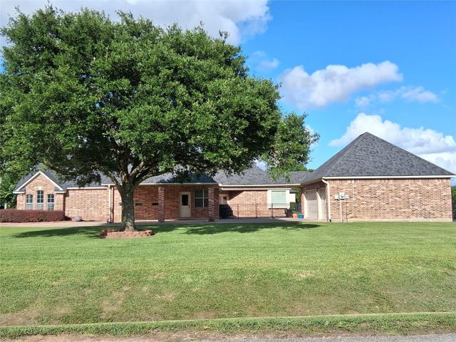 2519 Sandy Point Drive, Richmond, TX 77406