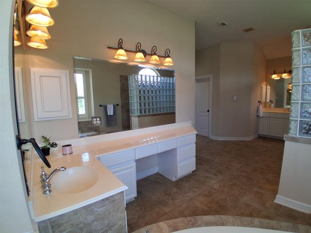 2519 Sandy Point Drive, Richmond, TX 77406