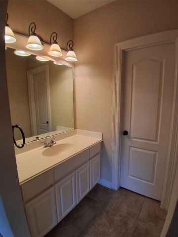2519 Sandy Point Drive, Richmond, TX 77406