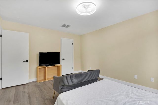 27531 Silver Lakes, Helendale, CA 92342