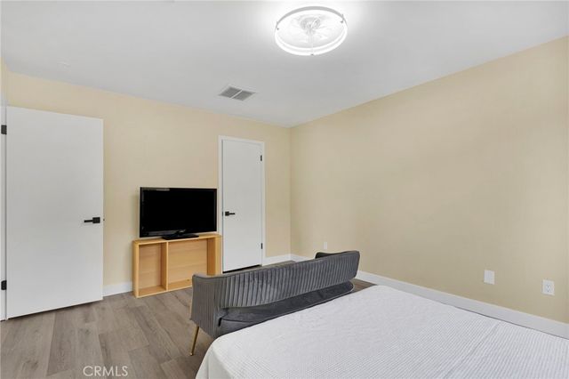 27531 Silver Lakes, Helendale, CA 92342