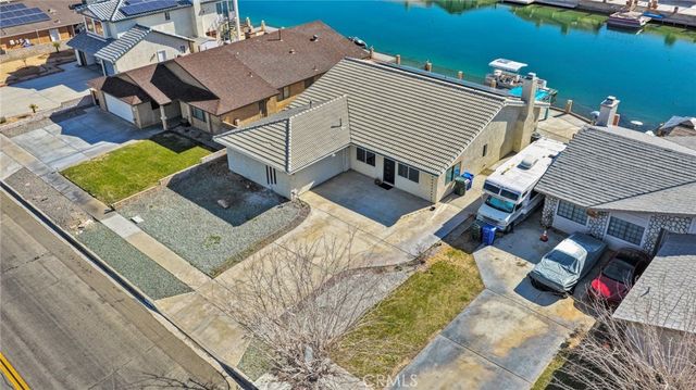 27531 Silver Lakes, Helendale, CA 92342