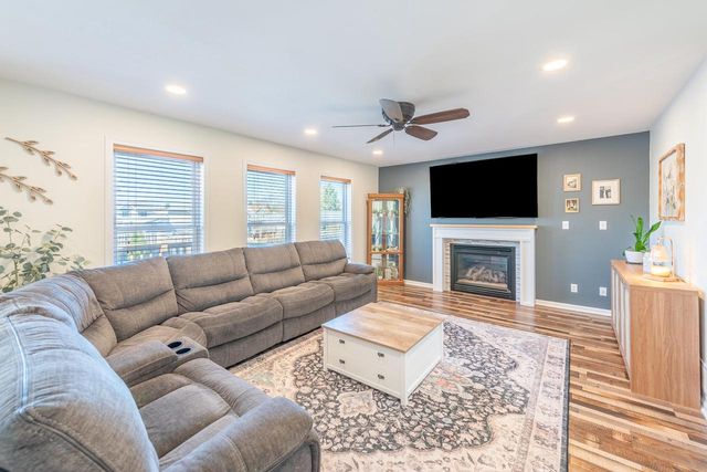 3282 125th STREET, Pleasant Prairie, WI 53158