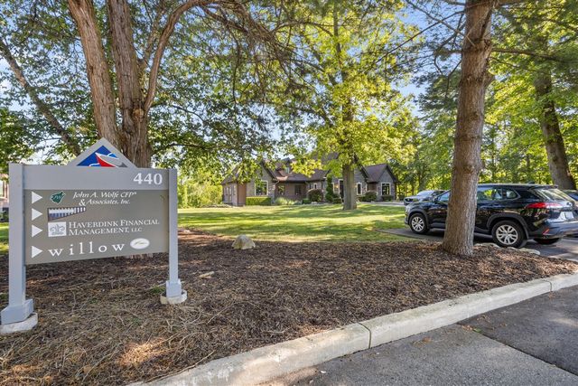440 W Centre Avenue, Portage, MI 49024