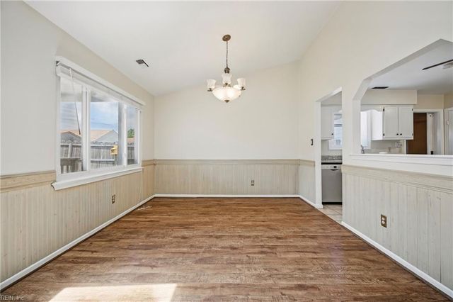 1917 Fayson CT, Virginia Beach, VA 23464