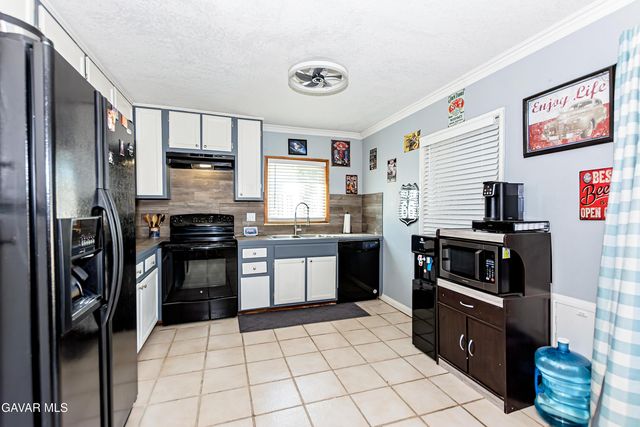 42933 Alexo Drive, Lancaster, CA 93536