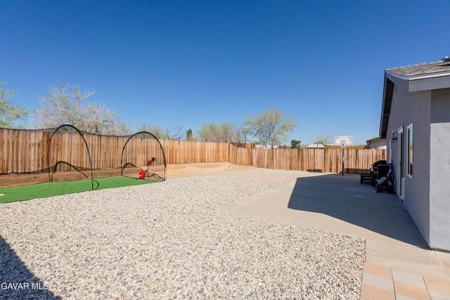 42933 Alexo Drive, Lancaster, CA 93536