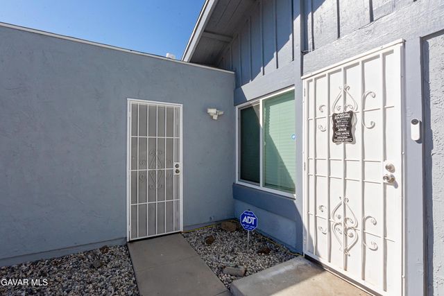 42933 Alexo Drive, Lancaster, CA 93536