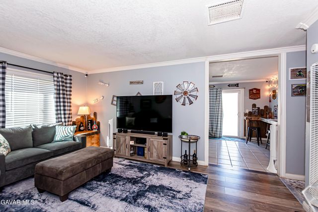 42933 Alexo Drive, Lancaster, CA 93536