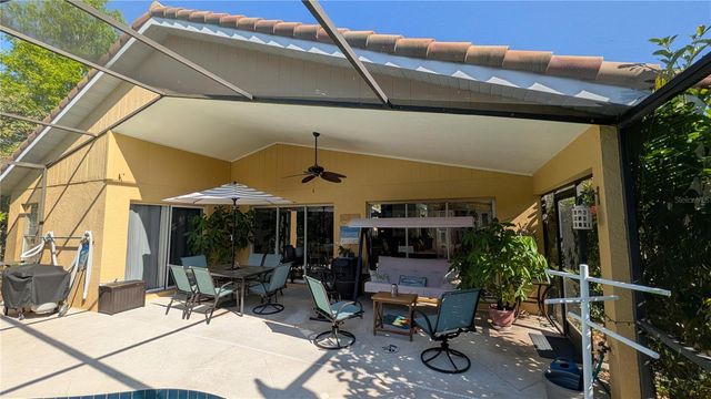 5406 83RD TERRACE E, Sarasota, FL 34243