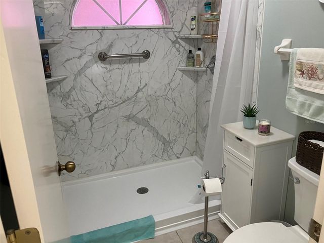 5406 83RD TERRACE E, Sarasota, FL 34243