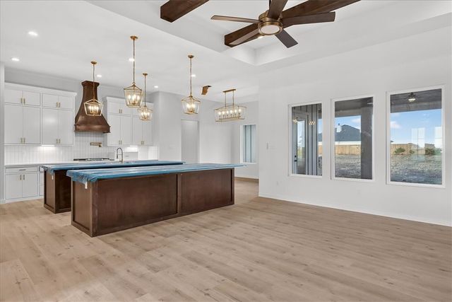 2185 London Ranch Dr, Corpus Christi, TX 78415