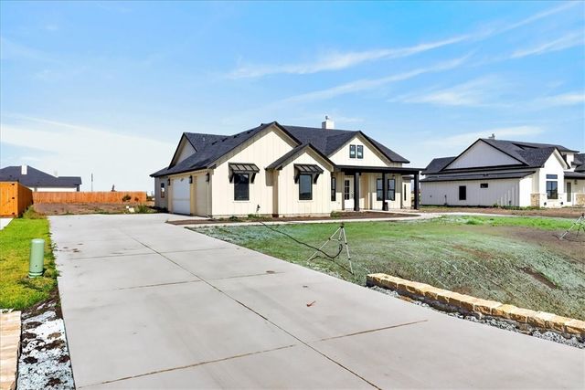 2185 London Ranch Dr, Corpus Christi, TX 78415