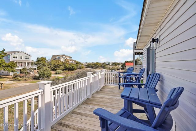 2505 W Dolphin Drive, Oak Island, NC 28465