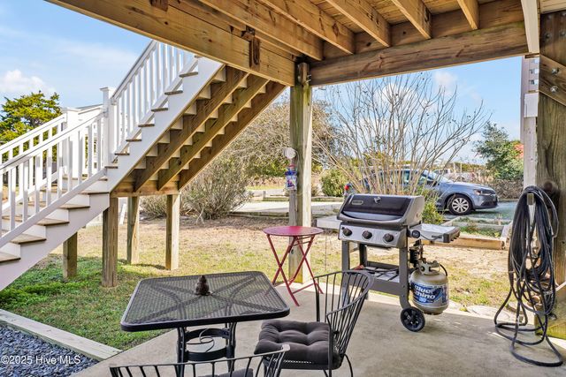 2505 W Dolphin Drive, Oak Island, NC 28465