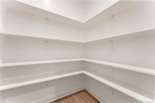 400 10th Street, Lake Charles, LA 70601