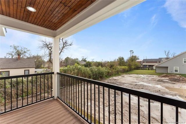 400 10th Street, Lake Charles, LA 70601