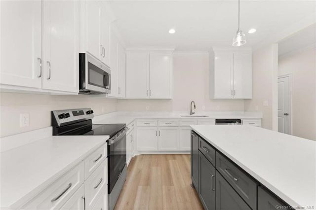 400 10th Street, Lake Charles, LA 70601