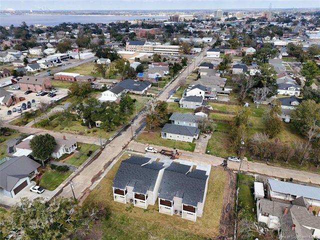 400 10th Street, Lake Charles, LA 70601