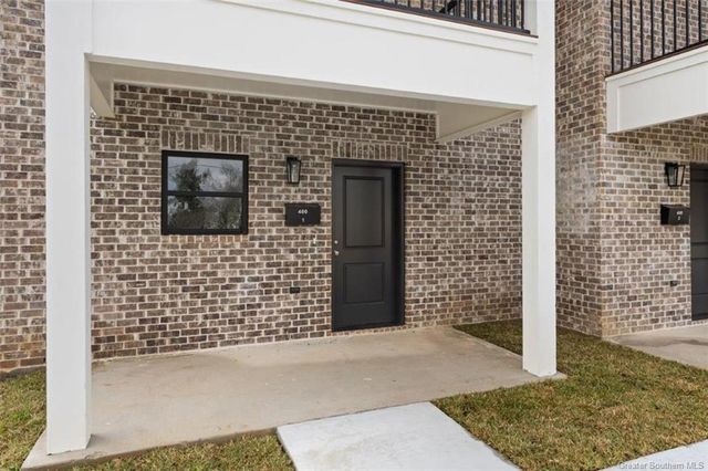 400 10th Street, Lake Charles, LA 70601