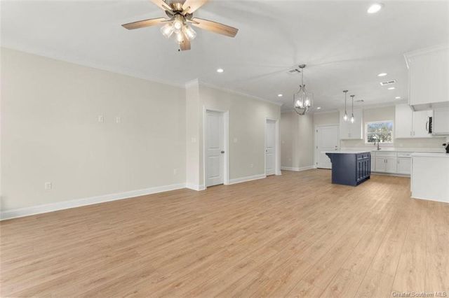 400 10th Street, Lake Charles, LA 70601