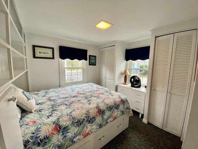 34 Ellery Avenue, Middletown, RI 02842