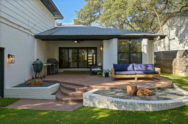 1901 Glencliff DR, Austin, TX 78704