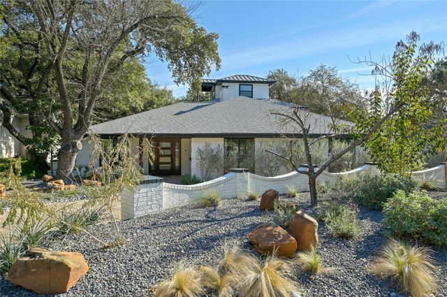 1901 Glencliff DR, Austin, TX 78704