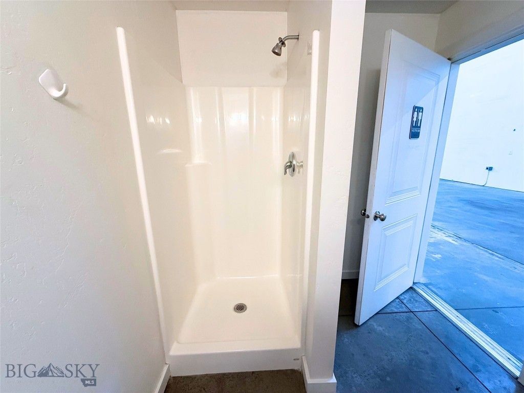 214 Shepherd Trail E, Bozeman, MT 59718 photo 10