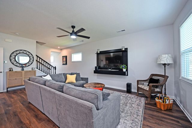 11136 Dairybarn Lane, Alexandria, KY 41001