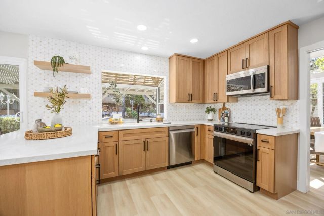 13339 Darview Ln, San Diego, CA 92129