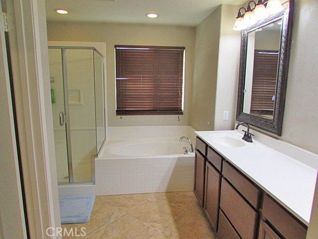 10918 Clover Cir, Corona, CA 92883