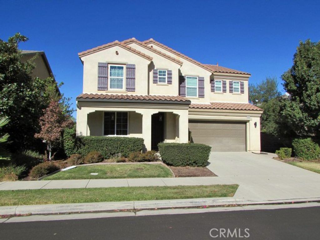 10918 Clover Cir, Corona, CA 92883