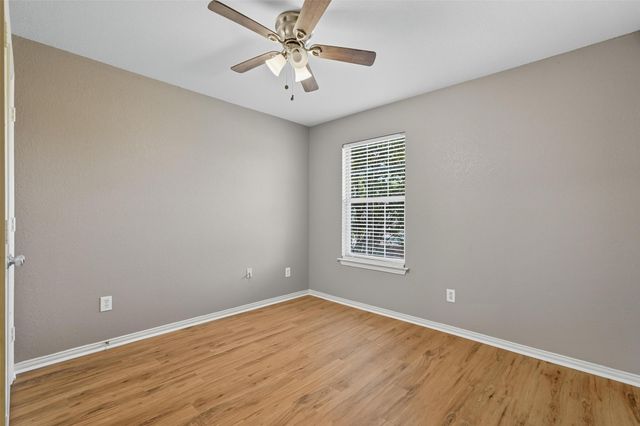 1715 Manor Garden, Greenville, TX 75401