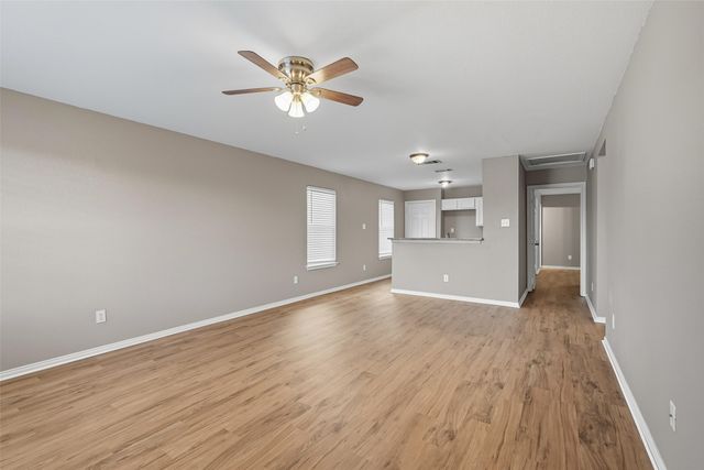 1715 Manor Garden, Greenville, TX 75401