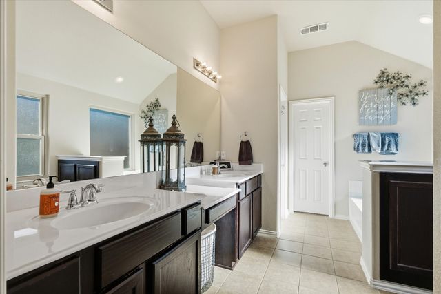 1031 Trickham Drive, Forney, TX 75126