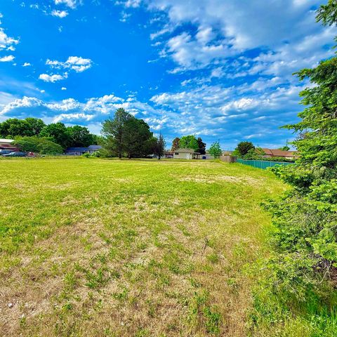 9002 E Sinto Ave, Spokane, WA 99212