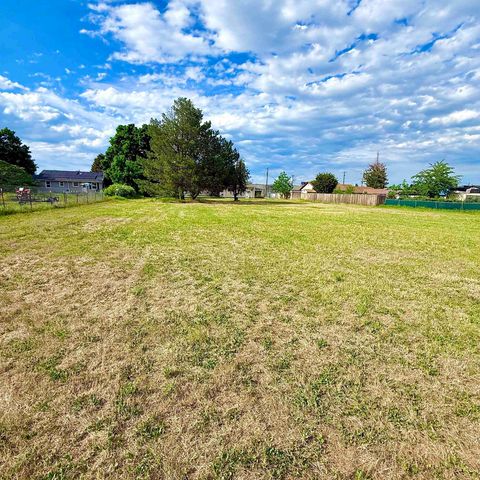 9002 E Sinto Ave, Spokane, WA 99212