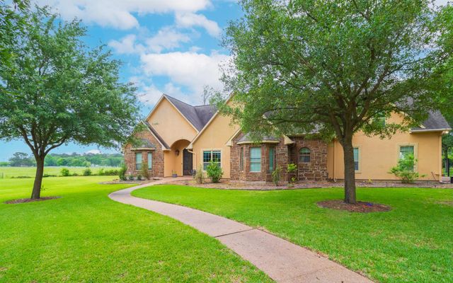 10863 Bourbon Street, Willis, TX 77318