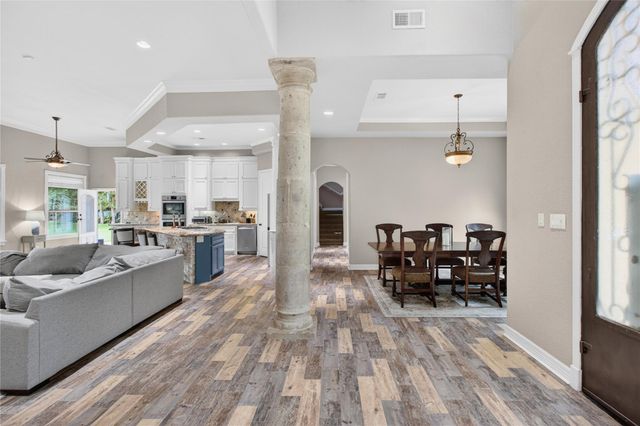 10863 Bourbon Street, Willis, TX 77318