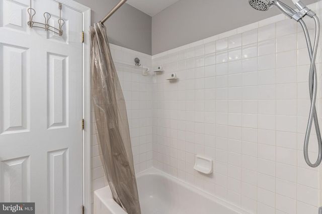 9626 EATON WOODS PL, Lorton, VA 22079