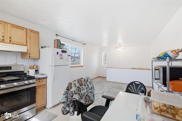 901 N Lucus Road, Wasilla, AK 99654