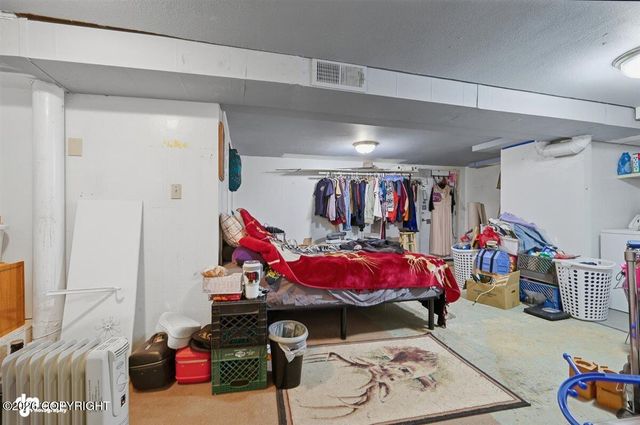 901 N Lucus Road, Wasilla, AK 99654
