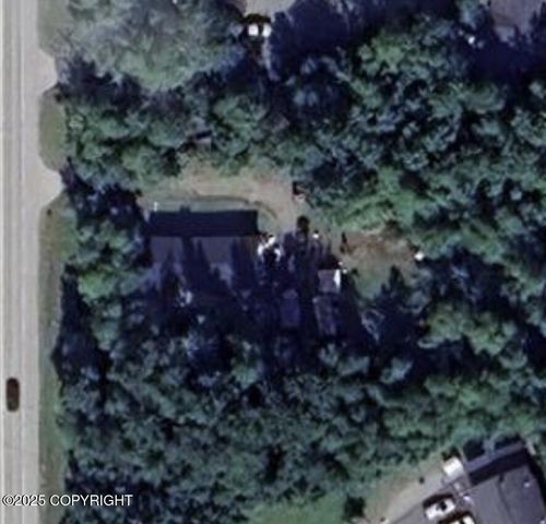 901 N Lucus Road, Wasilla, AK 99654