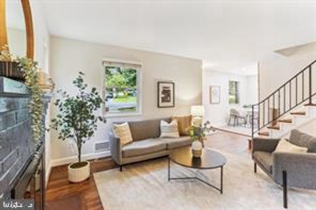 1505 DREXEL ST, Takoma Park, MD 20912