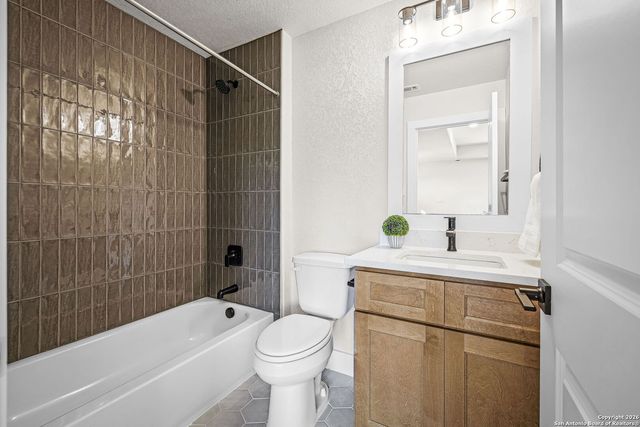 742 Rayner Ranch, Spring Branch, TX 78070