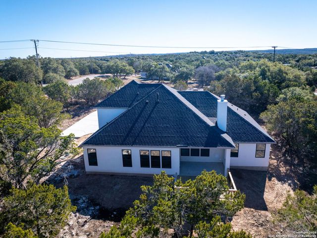 742 Rayner Ranch, Spring Branch, TX 78070